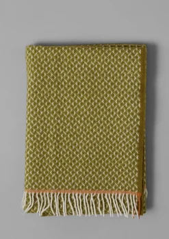 Geo Diamond Wool Blanket