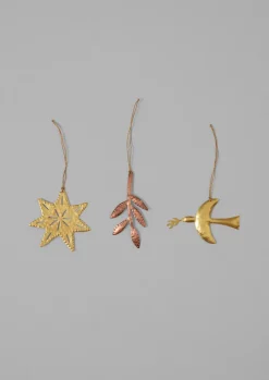 Hammered Metal Dove Decoration