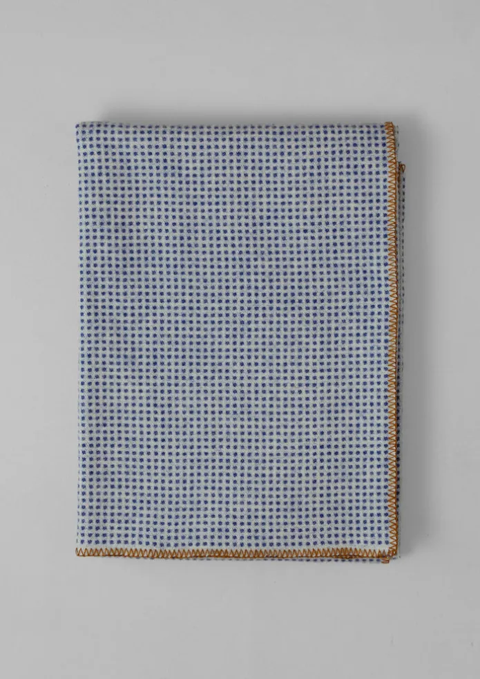Jacquard Dot Wool Blanket