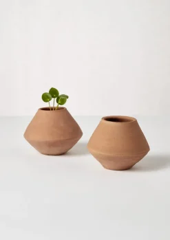 Lopa Terracotta Planter