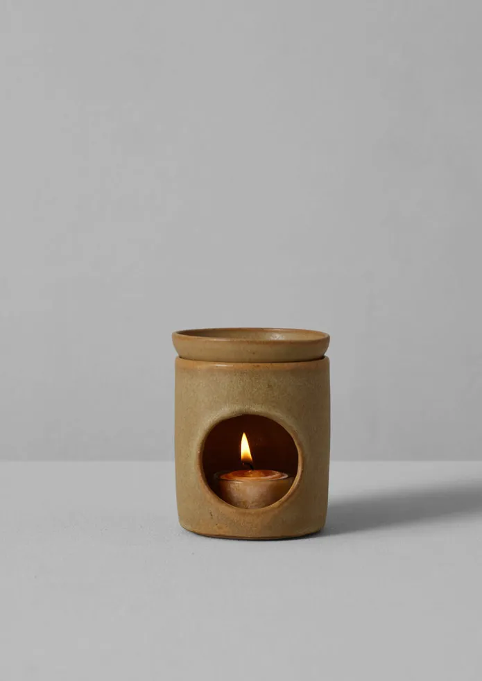Rebecca Proctor Oil Burner