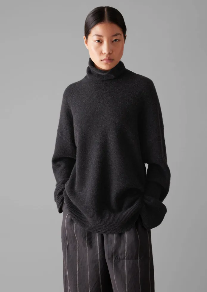 Roll Neck Wool Cashmere Sweater