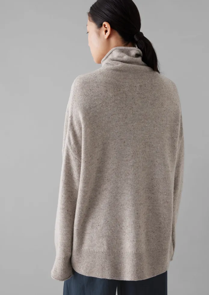 Roll Neck Wool Cashmere Sweater