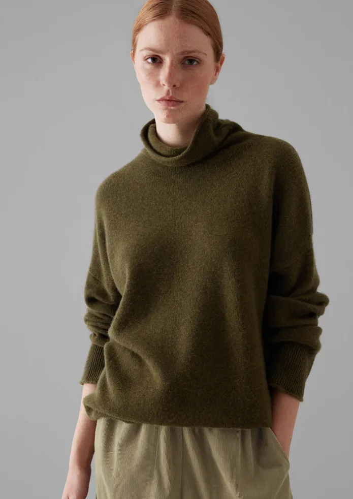 Roll Neck Wool Cashmere Sweater