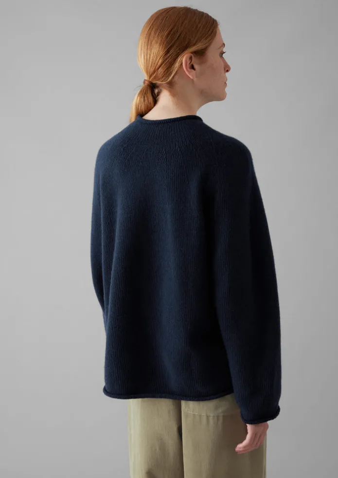 Seamless Recycled Cashmere Sweater