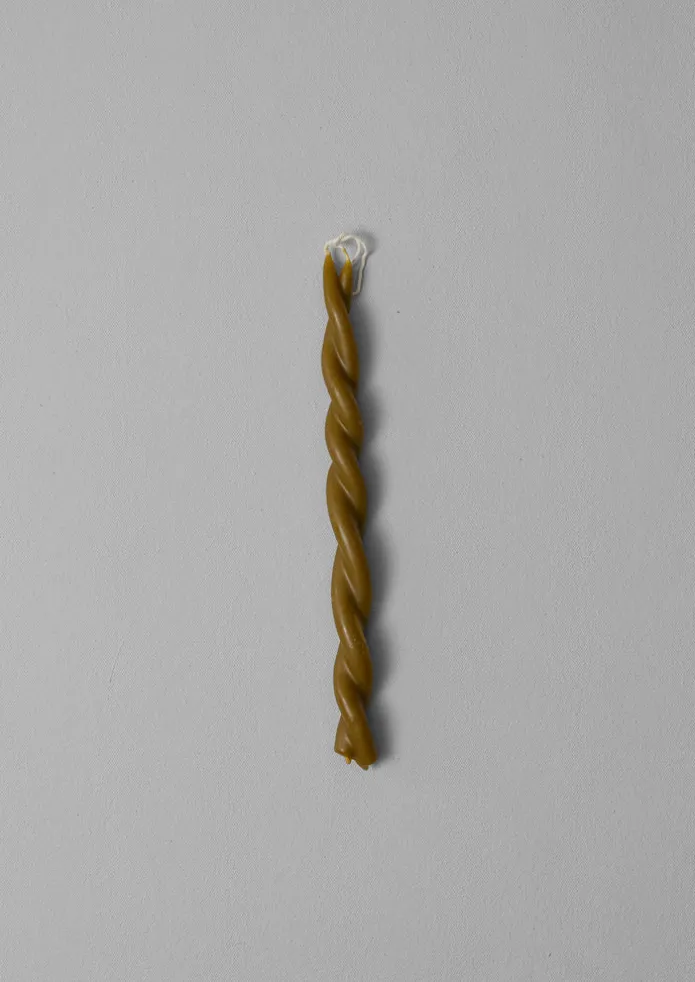 Skar Organics Beeswax Twist Dinner Candle