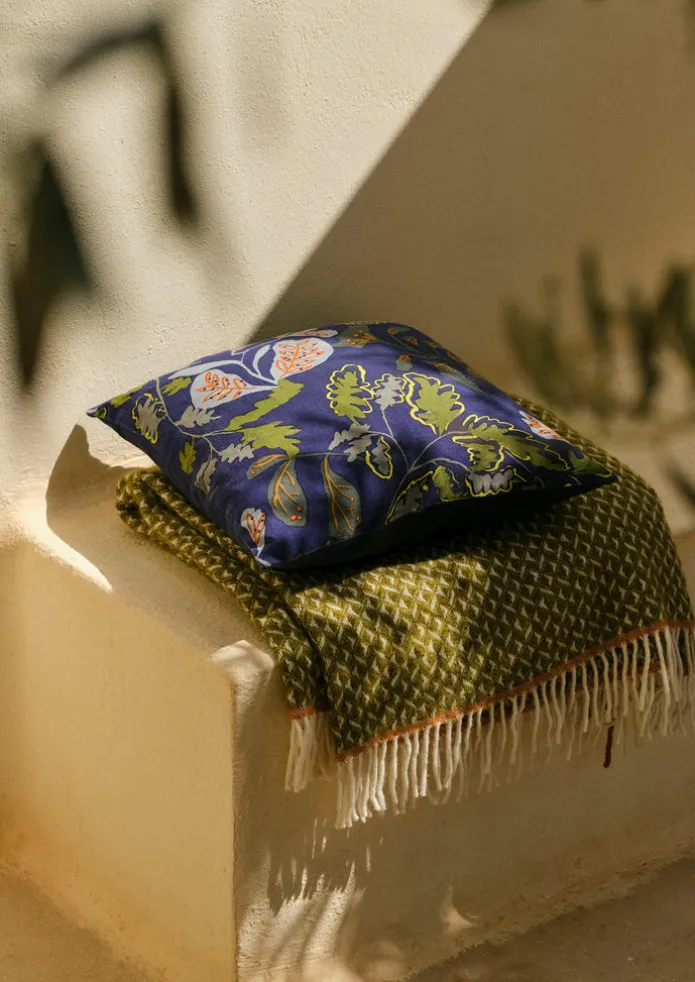 Trailing Foliage Linen Cushion Cover