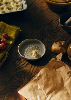 Willow Pottery Nesting Bowls