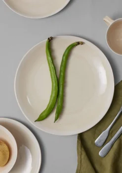 Wonki Ware White Wash Dinner Plate