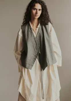 Wool Flannel Sleeveless Jacket